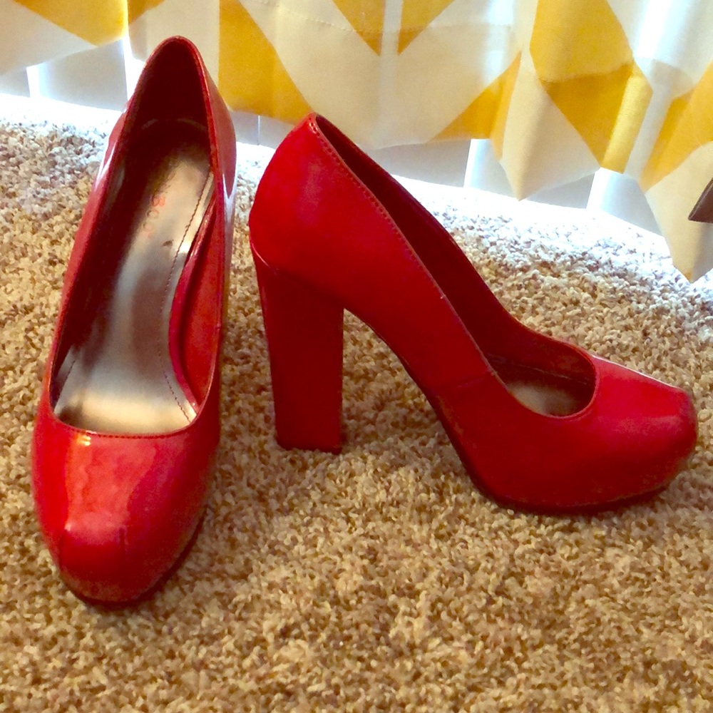 Red chunk heels